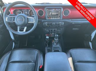 Used 2023 Jeep Gladiator Rubicon w/ LED Lighting Group video 2