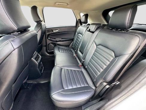 Certified 2023 Ford Edge SEL image 18