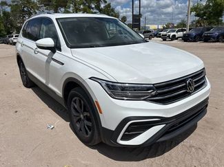 Used 2022 Volkswagen Tiguan SE video 1