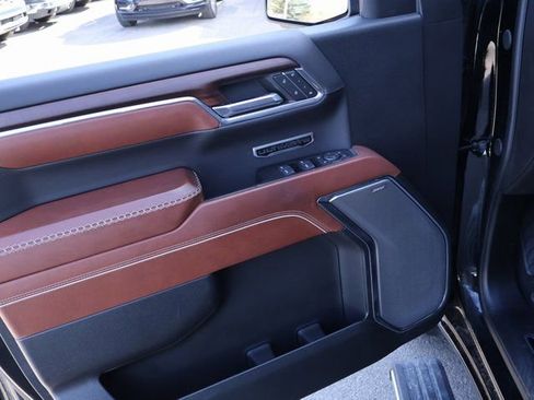 Certified 2024 GMC Sierra 1500 Denali Ultimate image 19