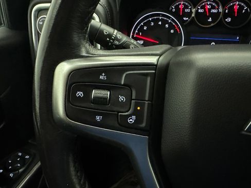 Used 2021 Chevrolet Silverado 1500 LTZ AWD/4WD image 34