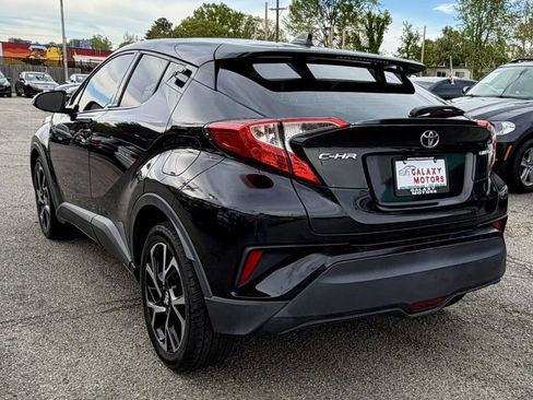 Used 2019 Toyota C-HR Limited image 3