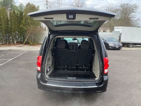 Used 2017 Dodge Grand Caravan SE w/ Power Window Group image 23