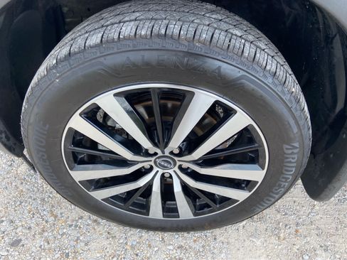 Used 2025 Nissan Pathfinder Platinum w/ Cargo Package FWD image 12