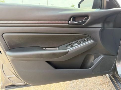 Certified 2025 Nissan Altima 2.5 S image 10