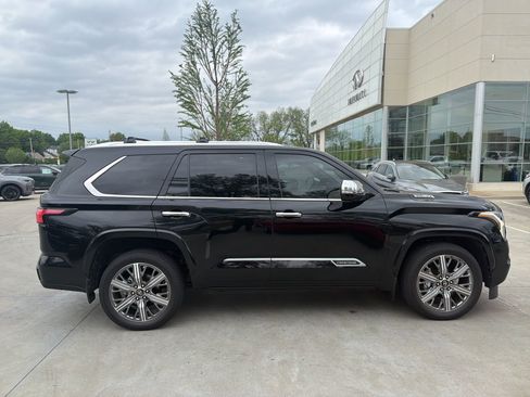 Used 2026 Toyota Sequoia Capstone image 3