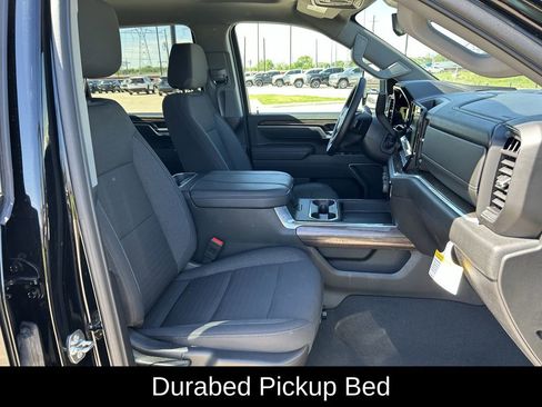 Used 2025 Chevrolet Silverado 2500 LT w/ Convenience Package image 33