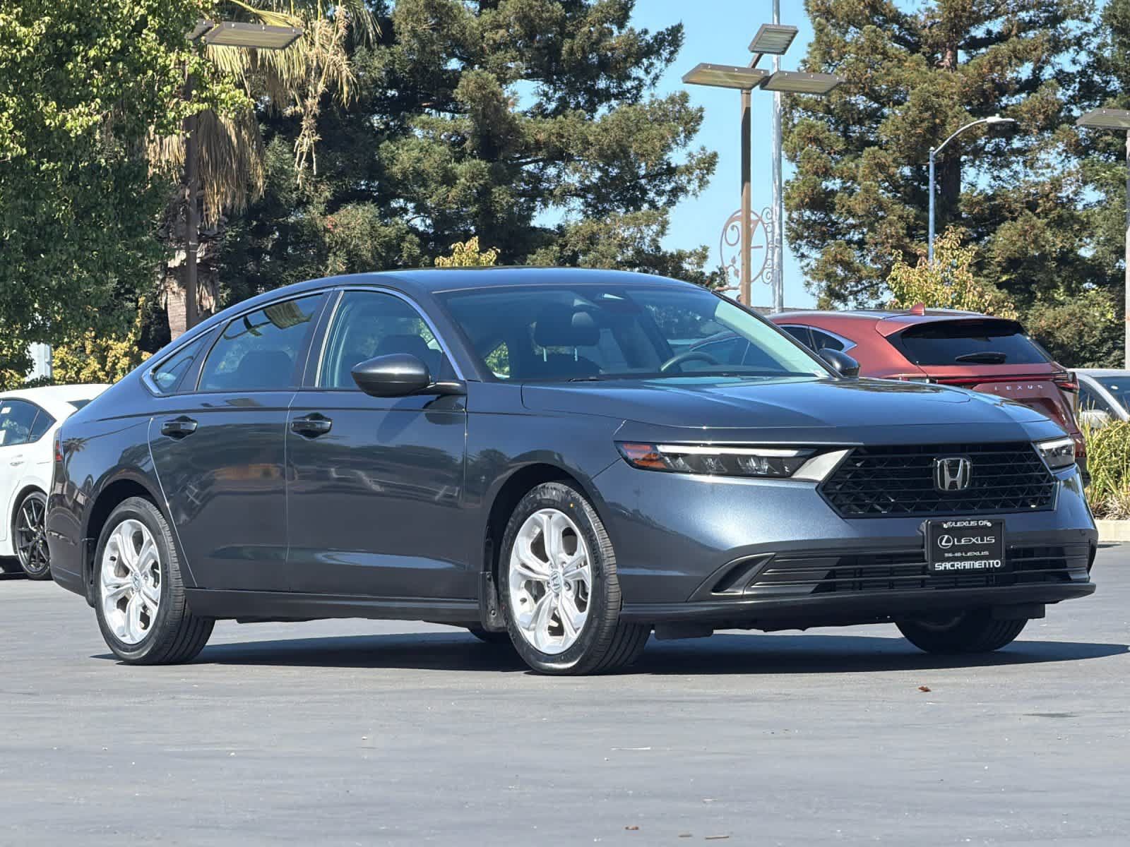 Used 2025 Honda Accord LX image 5