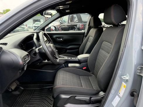 Used 2024 Honda HR-V Sport image 13