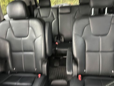 Used 2022 Kia Telluride EX w/ EX Premium Package AWD/4WD image 17