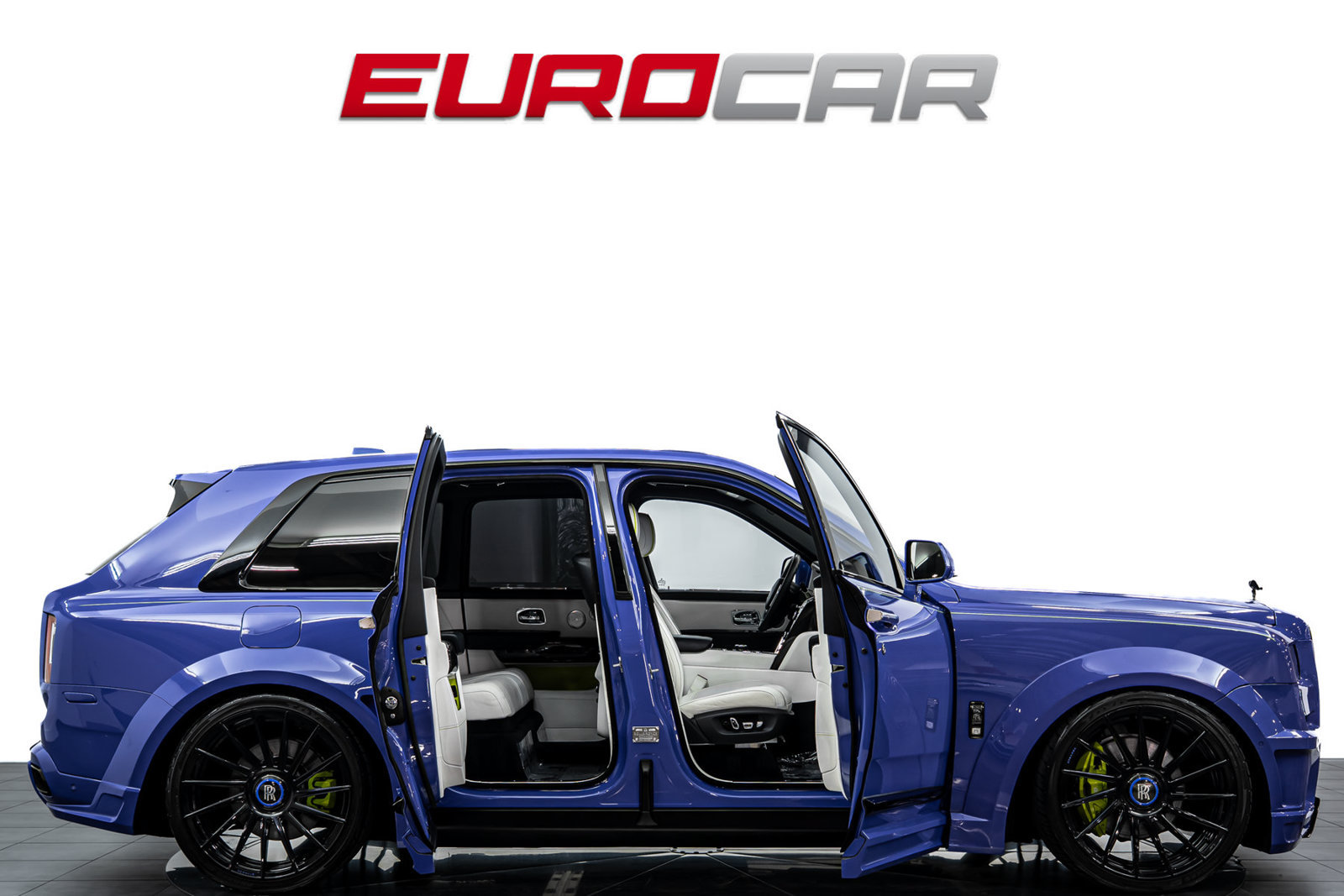 Used 2021 Rolls-Royce Cullinan Black Badge AWD/4WD image 8