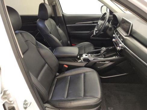 Used 2022 Kia Telluride S FWD image 21