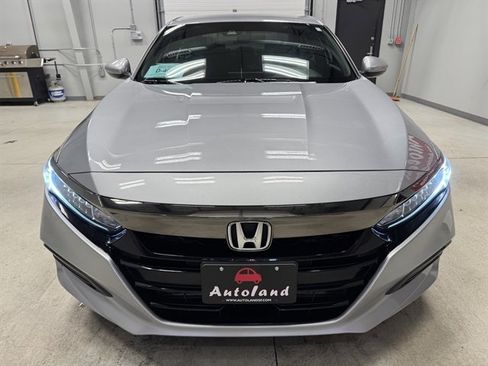 Used 2019 Honda Accord Sport image 2
