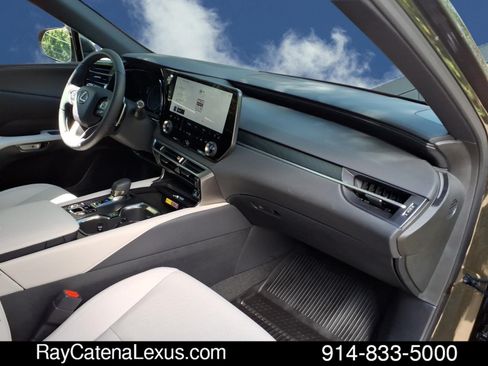 Certified 2023 Lexus RX 350 Premium w/ Accessory Package AWD/4WD image 21