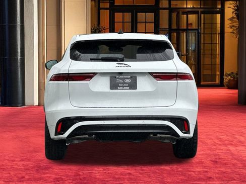 New 2025 Jaguar F-PACE R-Dynamic S image 11