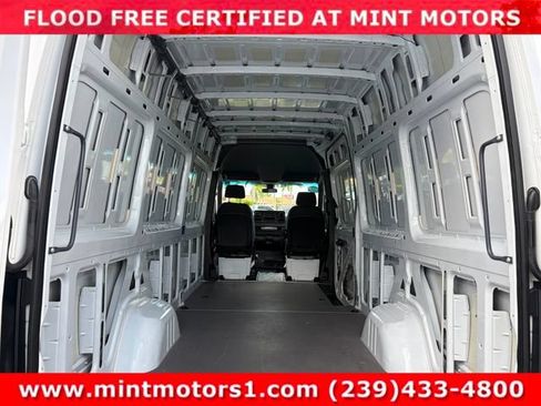 Used 2021 Mercedes-Benz Sprinter 2500 w/ Driver Convenience Package image 18
