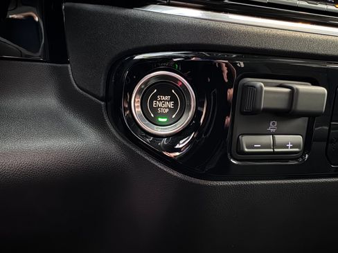 Certified 2026 GMC Sierra 1500 Elevation AWD/4WD image 23
