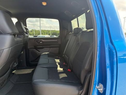 Used 2023 RAM 1500 Big Horn AWD/4WD image 40