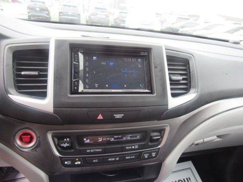 Used 2016 Honda Pilot LX image 26