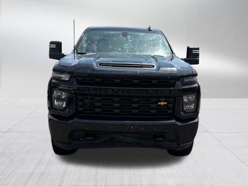 Used 2022 Chevrolet Silverado 2500 Custom w/ Custom Value Package AWD/4WD image 2