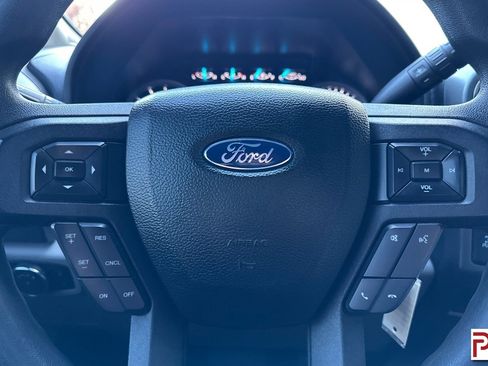 Used 2018 Ford F350 XLT w/ Camper Package image 25