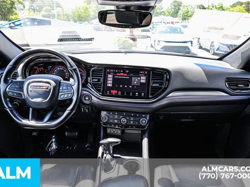 Used 2024 Dodge Durango GT RWD image 31