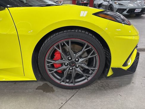 Used 2024 Chevrolet Corvette Stingray w/ Z51 Performance Package image 11