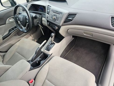 Used 2012 Honda Civic LX image 13