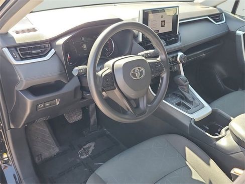 Used 2024 Toyota RAV4 XLE image 22