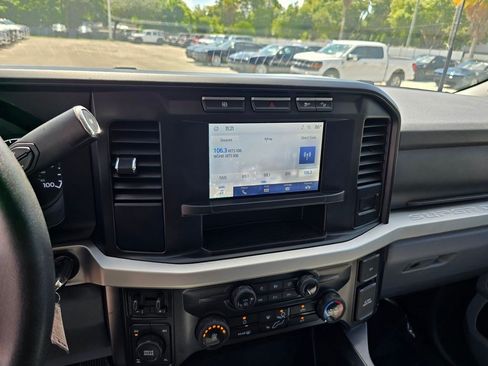 Used 2024 Ford F350 XLT w/ FX4 Off-Road Package AWD/4WD image 24