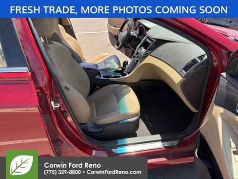 Used 2011 Hyundai Sonata Hybrid w/ Premium Equipment Pkg 2 FWD image 10