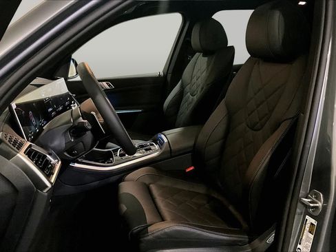 New 2026 BMW X5 xDrive50e w/ M Sport Package AWD/4WD image 13