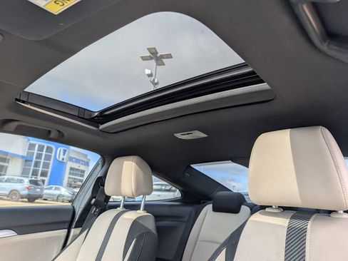 Used 2018 Honda Civic EX-T image 17