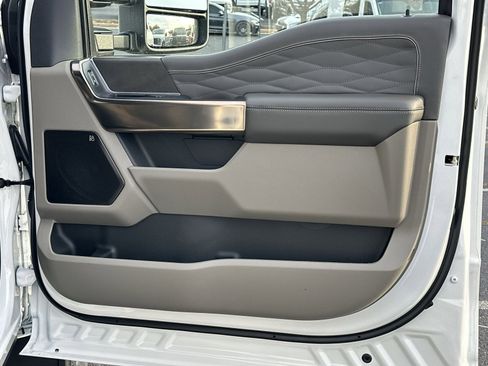 New 2026 Ford F350 Platinum w/ Platinum Plus Package image 32