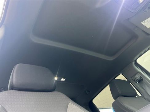 Used 2025 GMC Sierra 1500 Elevation image 20