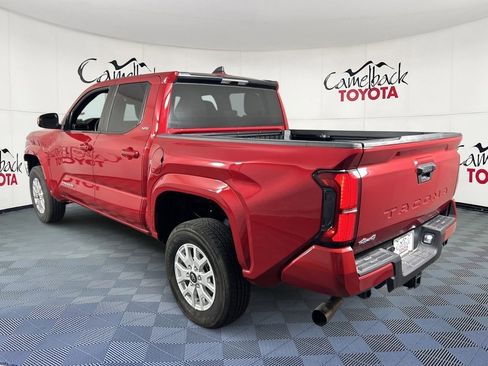 Used 2025 Toyota Tacoma SR5 image 5