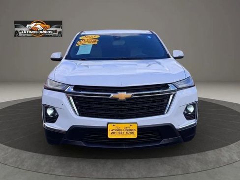 Used 2023 Chevrolet Traverse LS w/ Safety Package FWD image 2