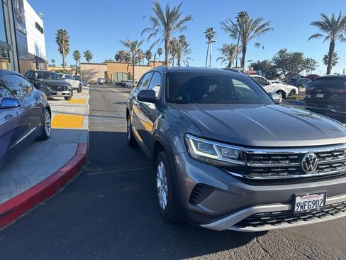 Used 2021 Volkswagen Atlas Cross Sport S w/ Luggage Net & Mats Package image 34
