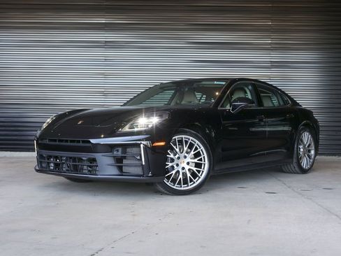 New 2026 Porsche Panamera 4 AWD/4WD image 1