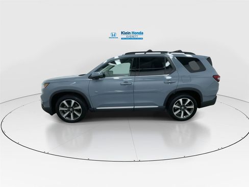 Certified 2024 Honda Pilot Elite image 7