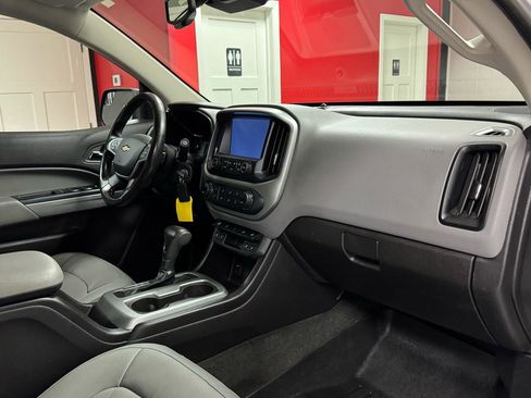 Used 2016 Chevrolet Colorado LT w/ Luxury Package, Chrome AWD/4WD image 19