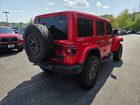 Used 2022 Jeep Wrangler Unlimited Rubicon w/ Trailer Tow Package AWD/4WD image 4