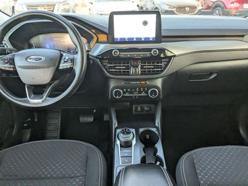 Used 2025 Ford Escape Active image 25