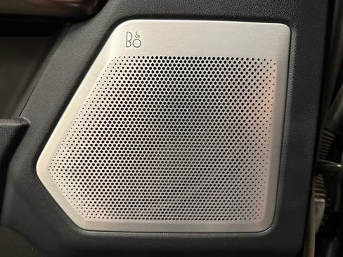 Used 2024 Ford F350 Platinum w/ Tremor Off-Road Package AWD/4WD image 19