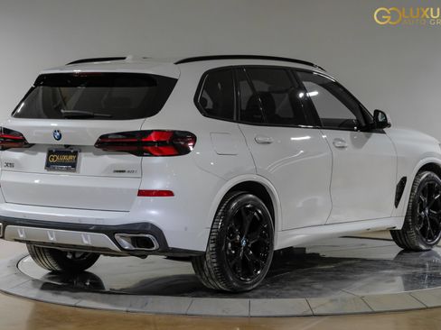 Used 2026 BMW X5 sDrive40i w/ M Sport Package RWD image 9