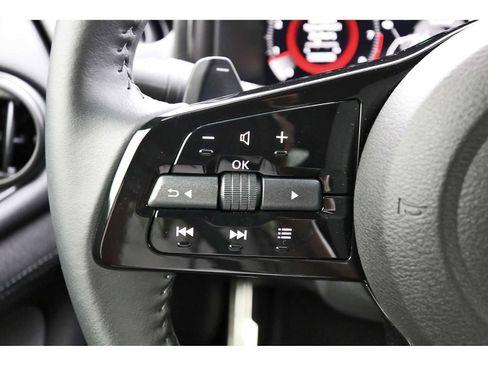 Used 2025 Nissan Z Sport w/ Floor Mat Package image 9