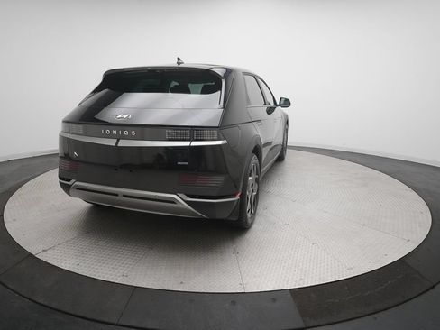 Used 2023 Hyundai Ioniq 5 SEL AWD/4WD image 13