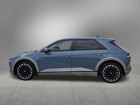 Used 2023 Hyundai Ioniq 5 Limited AWD/4WD image 3