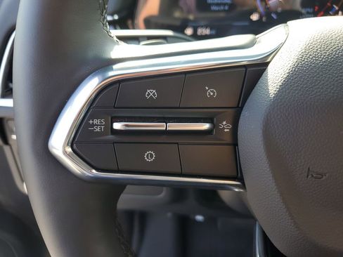 Used 2025 Chevrolet Tahoe Premier image 32