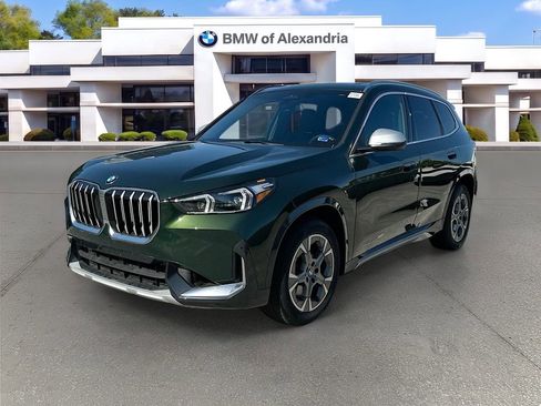 Certified 2023 BMW X1 xDrive28i w/ Convenience Package AWD/4WD image 3